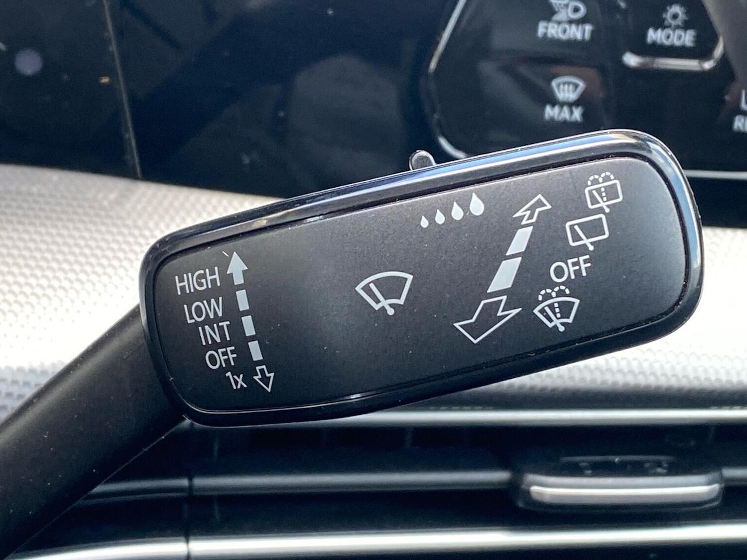 Used Volkswagen Golf 2025 for sale - 78193968: Photo 27