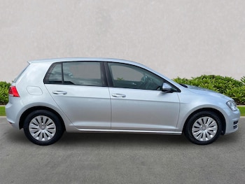 Used Volkswagen Golf 2016 for sale - 78914954: Photo