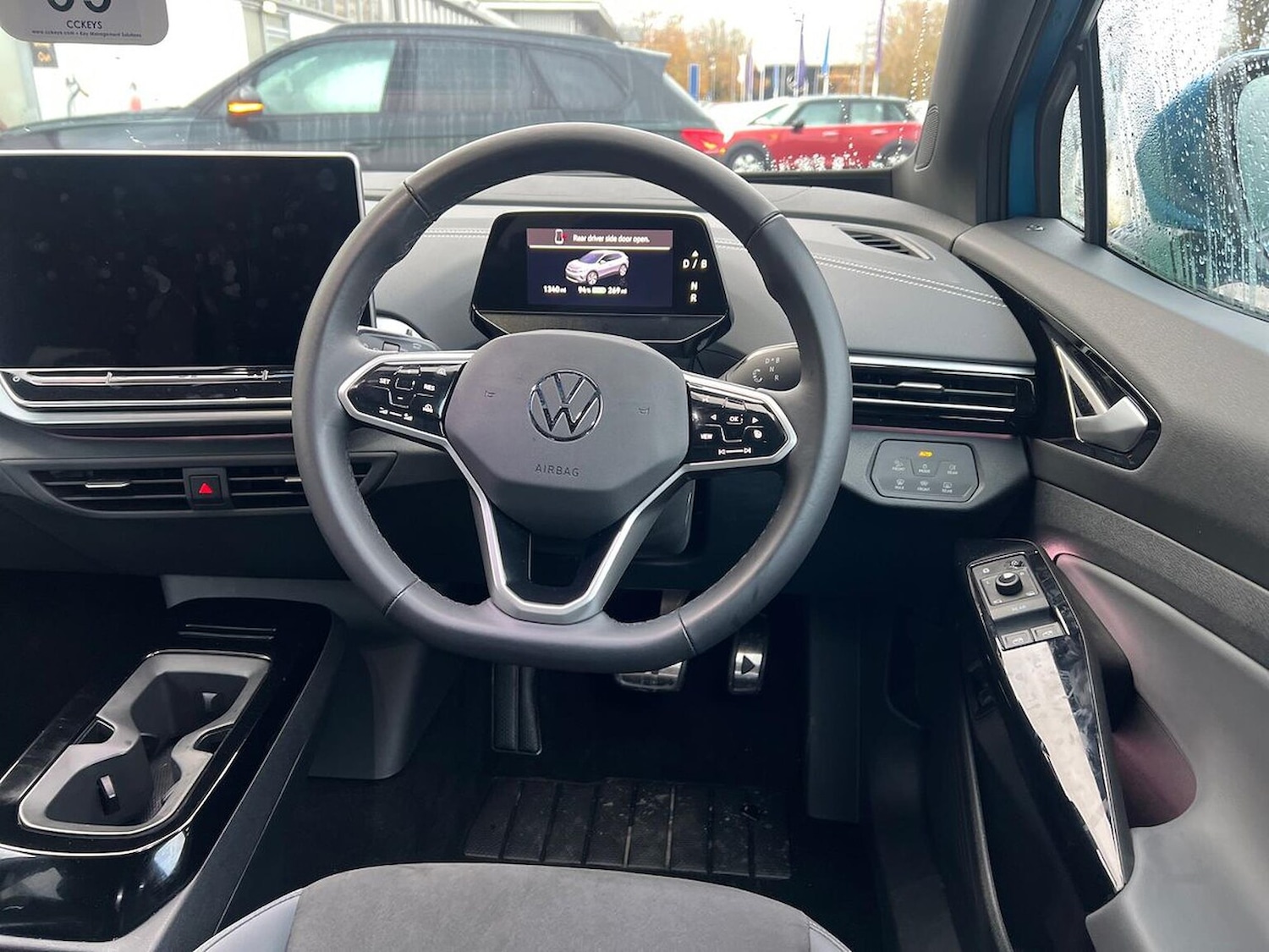 Used Volkswagen ID.4 2024 for sale - 76541847: Photo 9