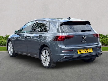 Used Volkswagen Golf 2025 for sale - 79445127: Photo