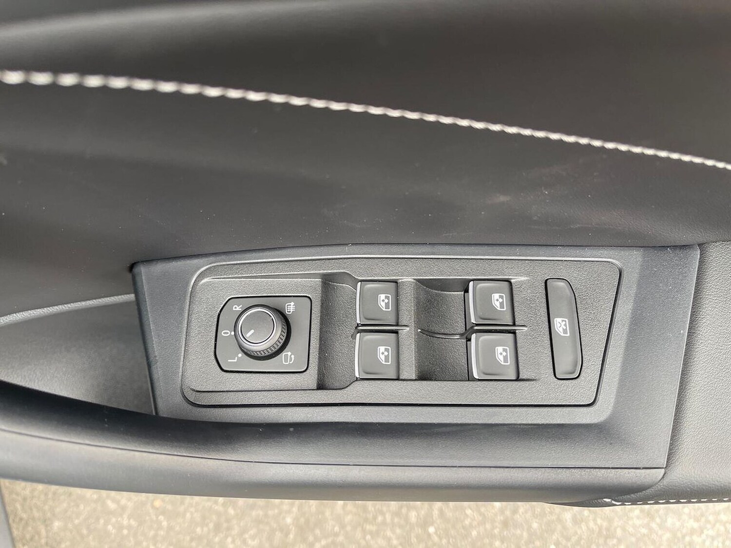 Used Volkswagen T-Roc 2025 for sale - 77487764: Photo 21