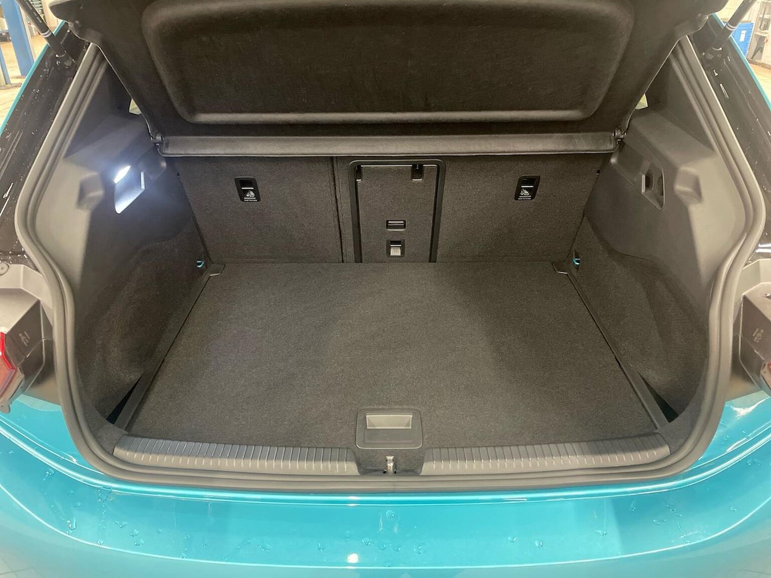 Used Volkswagen ID.3 2023 for sale - 76735606: Photo 17