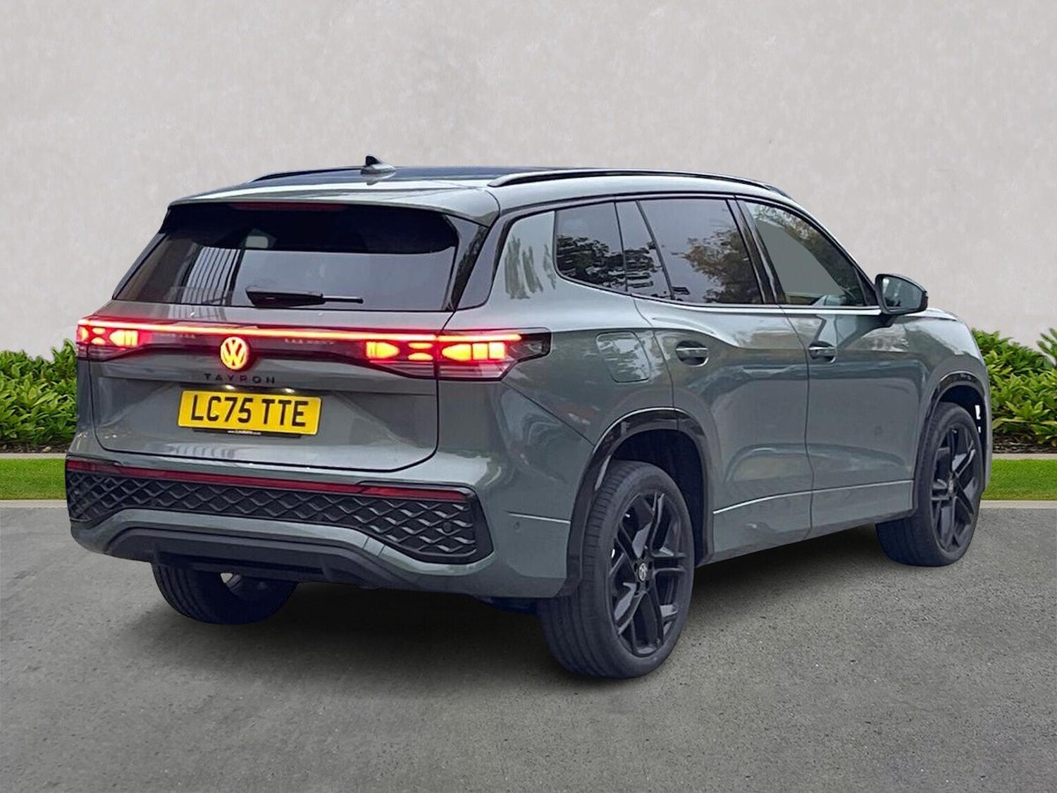 Used Volkswagen Touran 2025 for sale - 76268372: Photo 18