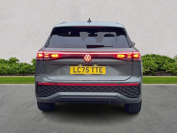 Used Volkswagen Touran 2025 for sale - 76268372: Photo 4