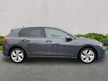 Used Volkswagen Golf 2025 for sale - 78903461: Photo