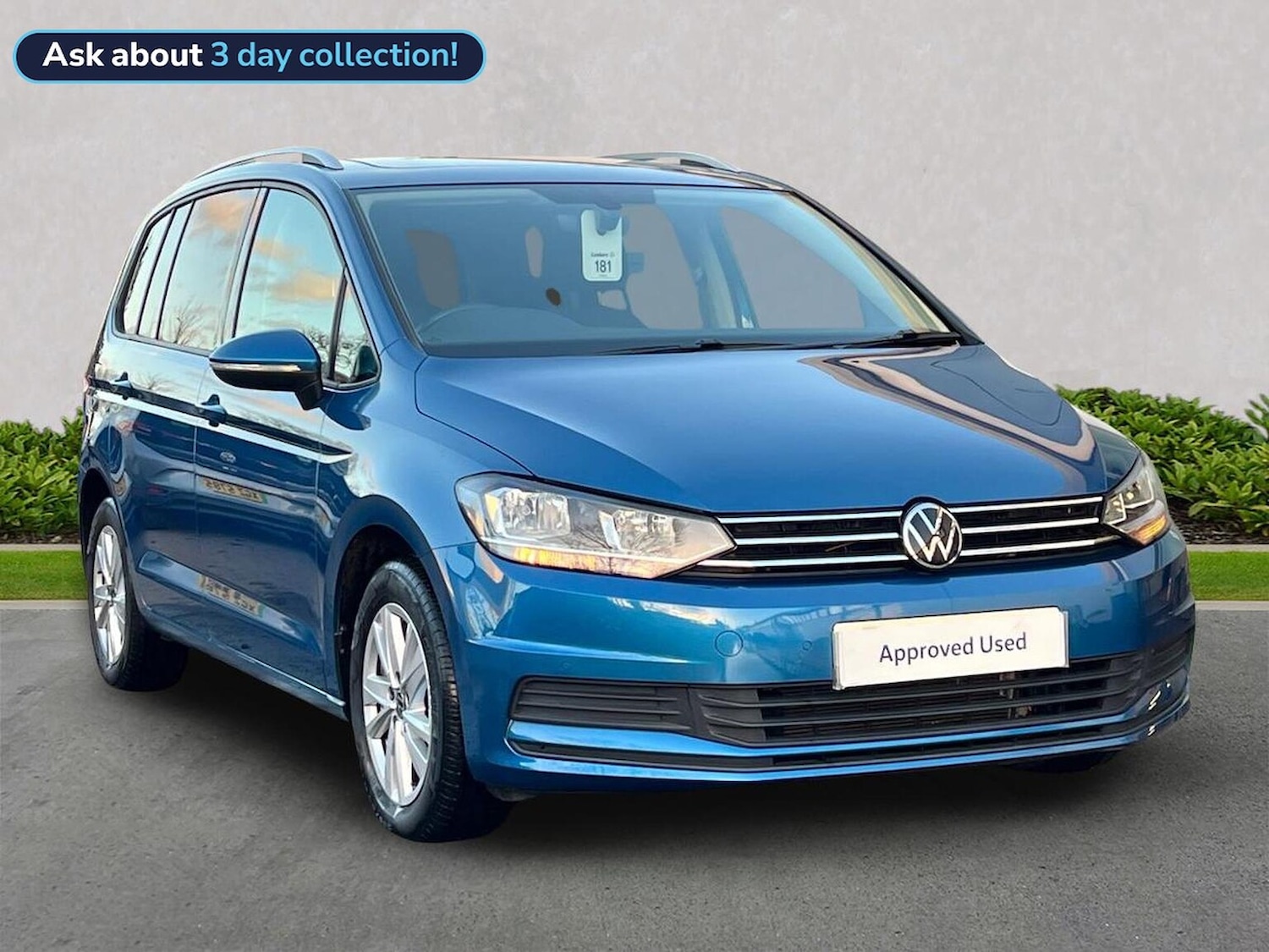 Used Volkswagen Touran 2021 for sale - 76611643: Photo 1