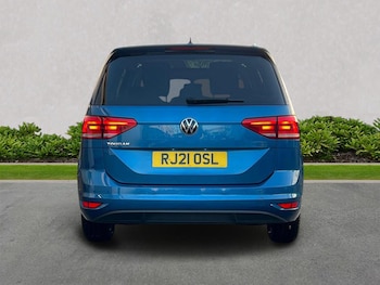 Used Volkswagen Touran 2021 for sale - 76611643: Photo