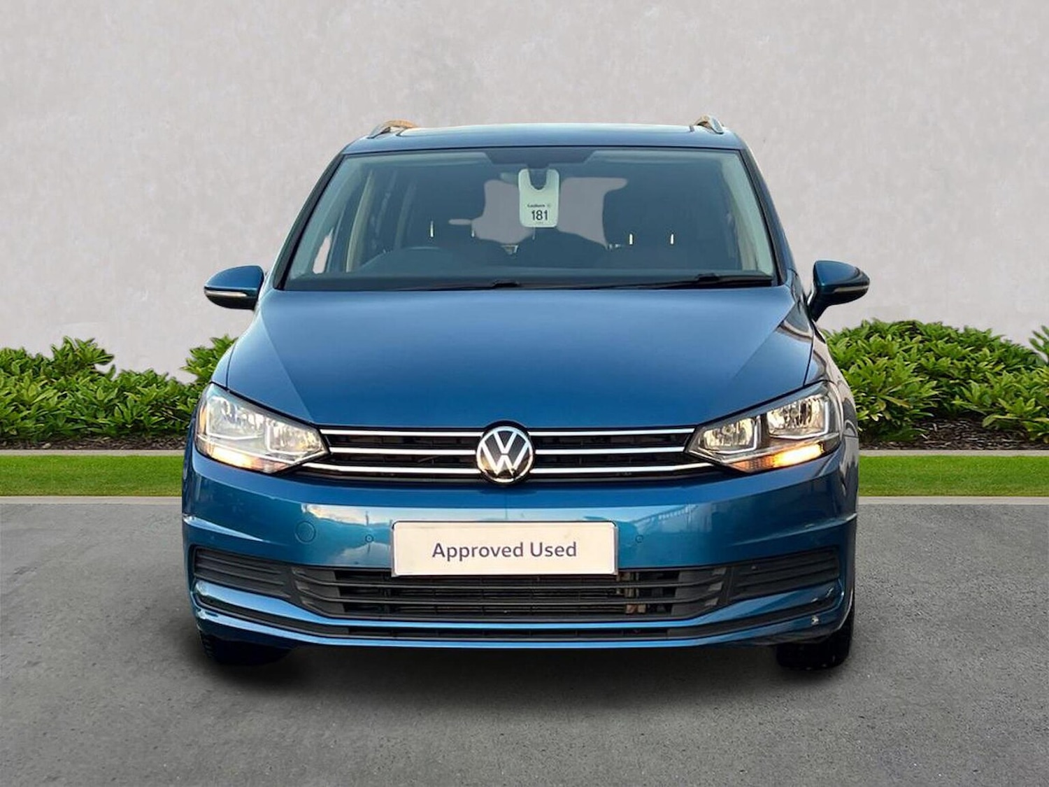 Used Volkswagen Touran 2021 for sale - 76611643: Photo 5
