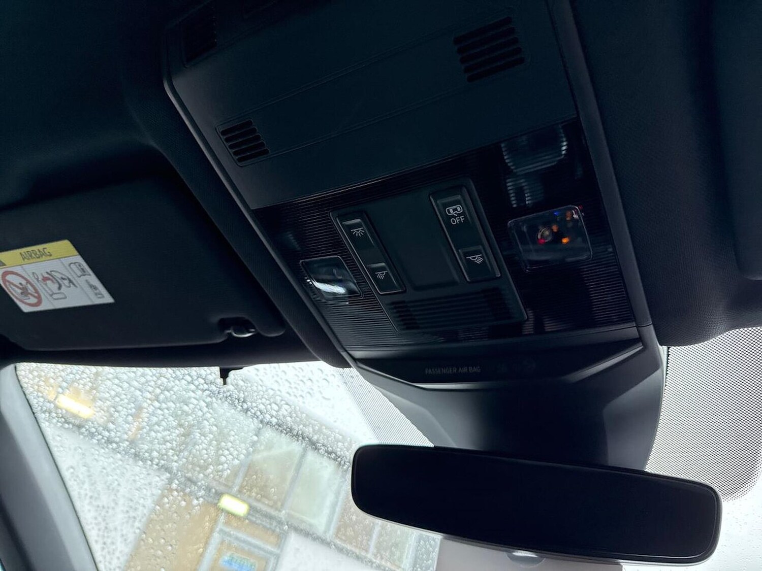 Used Volkswagen T-Roc 2023 for sale - 76455288: Photo 14