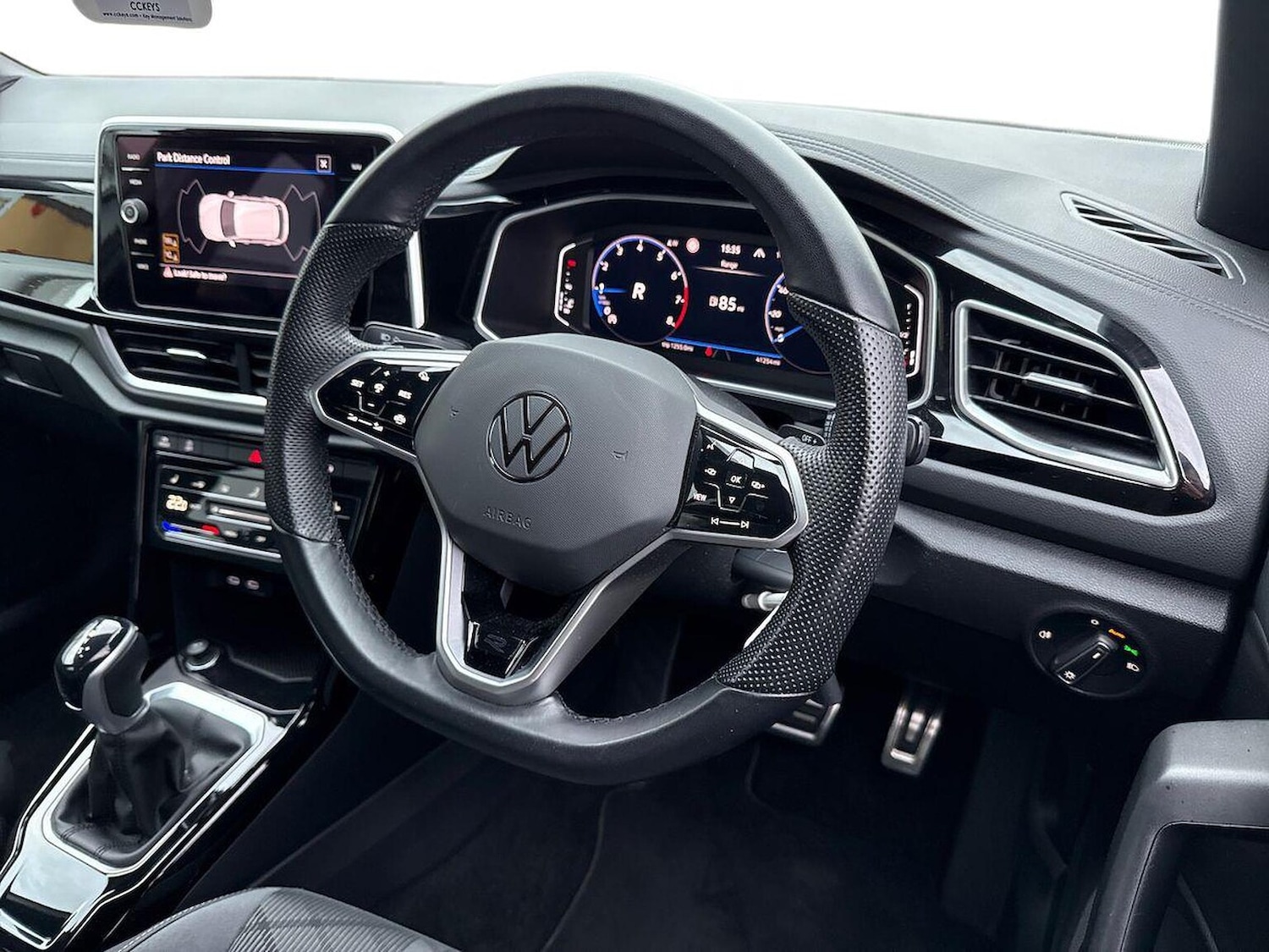 Used Volkswagen T-Roc 2023 for sale - 76455288: Photo 15