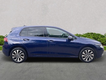 Used Volkswagen Golf 2022 for sale - 75511761: Photo