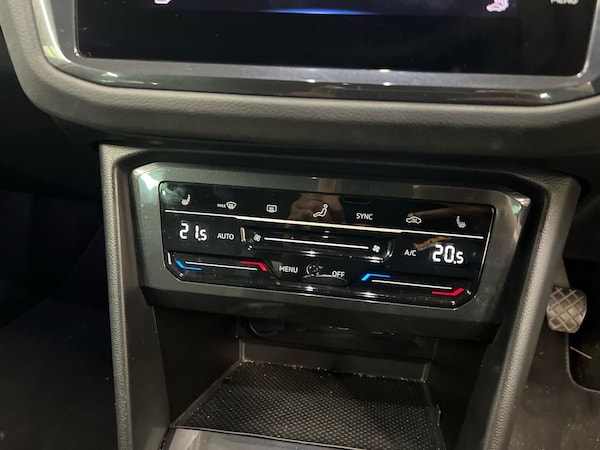 Used Volkswagen Tiguan 2022 for sale - 76097070: Photo 12