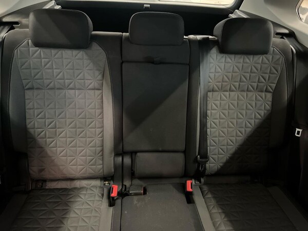 Used Volkswagen Tiguan 2022 for sale - 76097070: Photo 16