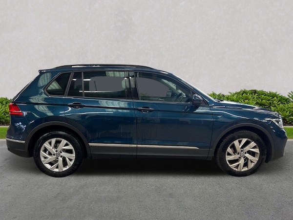 Used Volkswagen Tiguan 2022 for sale - 76097070: Photo 3