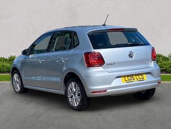 Used Volkswagen Polo 2015 for sale - 78552881: Photo