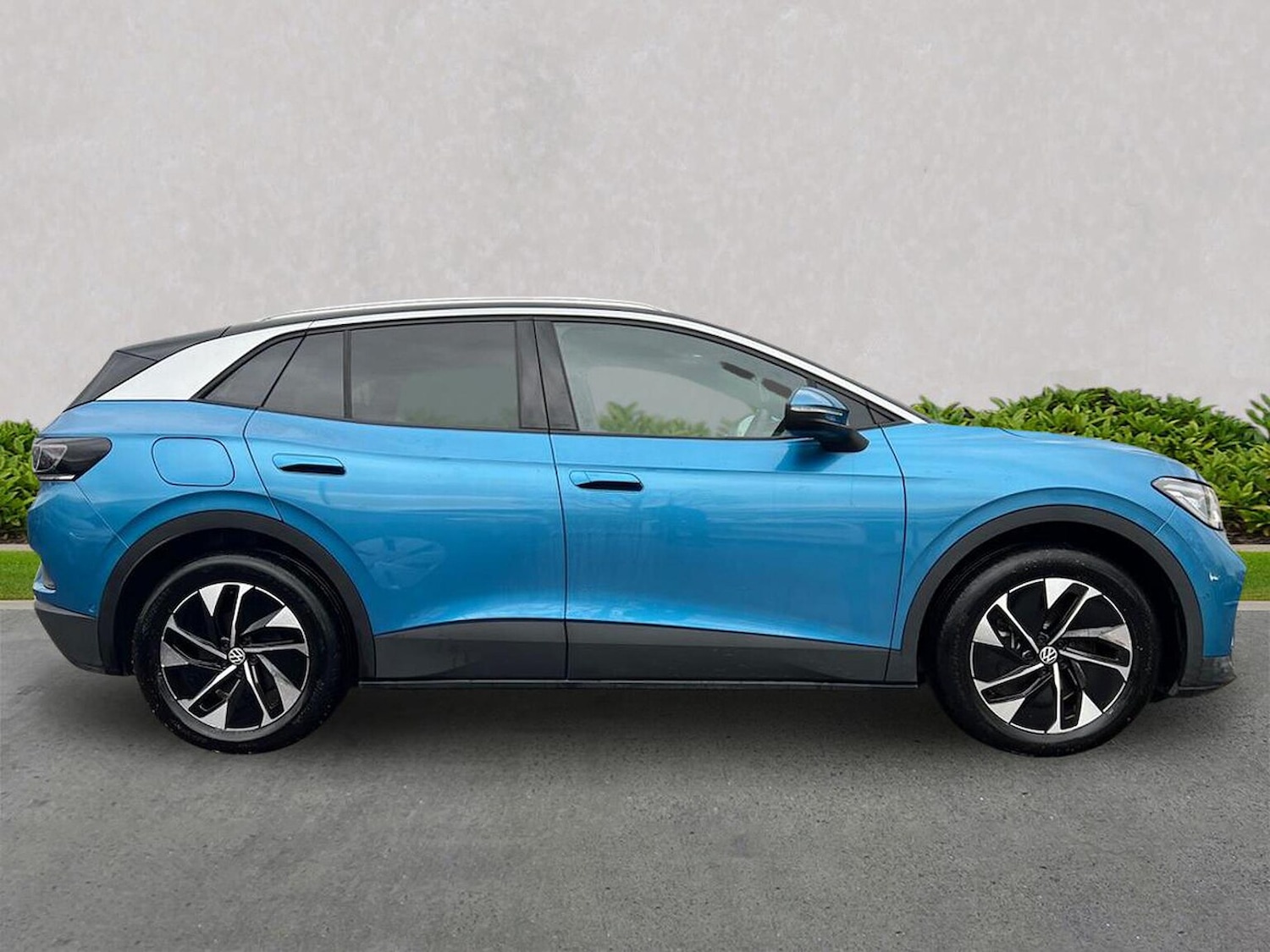 Used Volkswagen ID.4 2025 for sale - 76554267: Photo 3