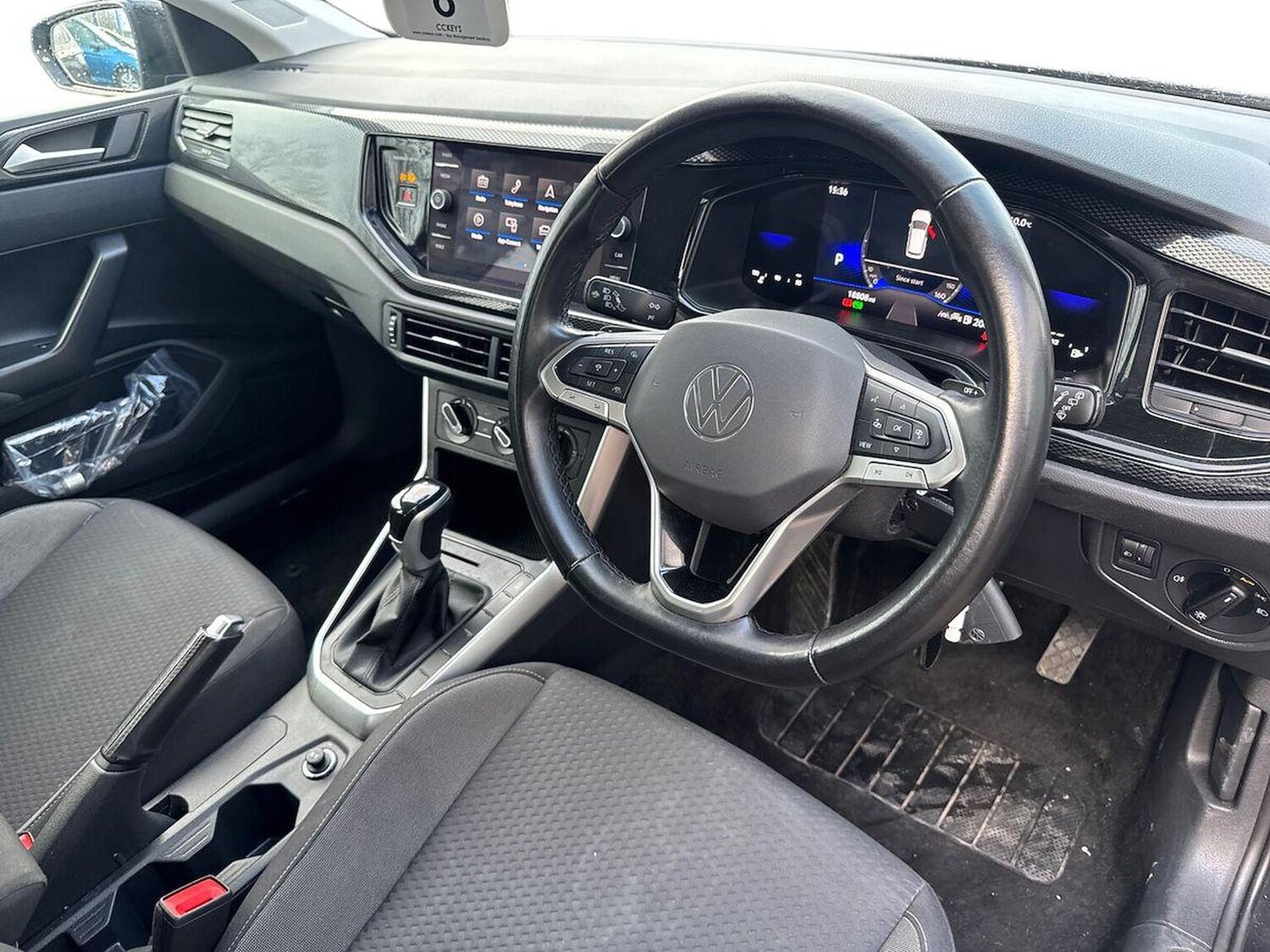 Used Volkswagen Polo 2024 for sale - 77707472: Photo 15