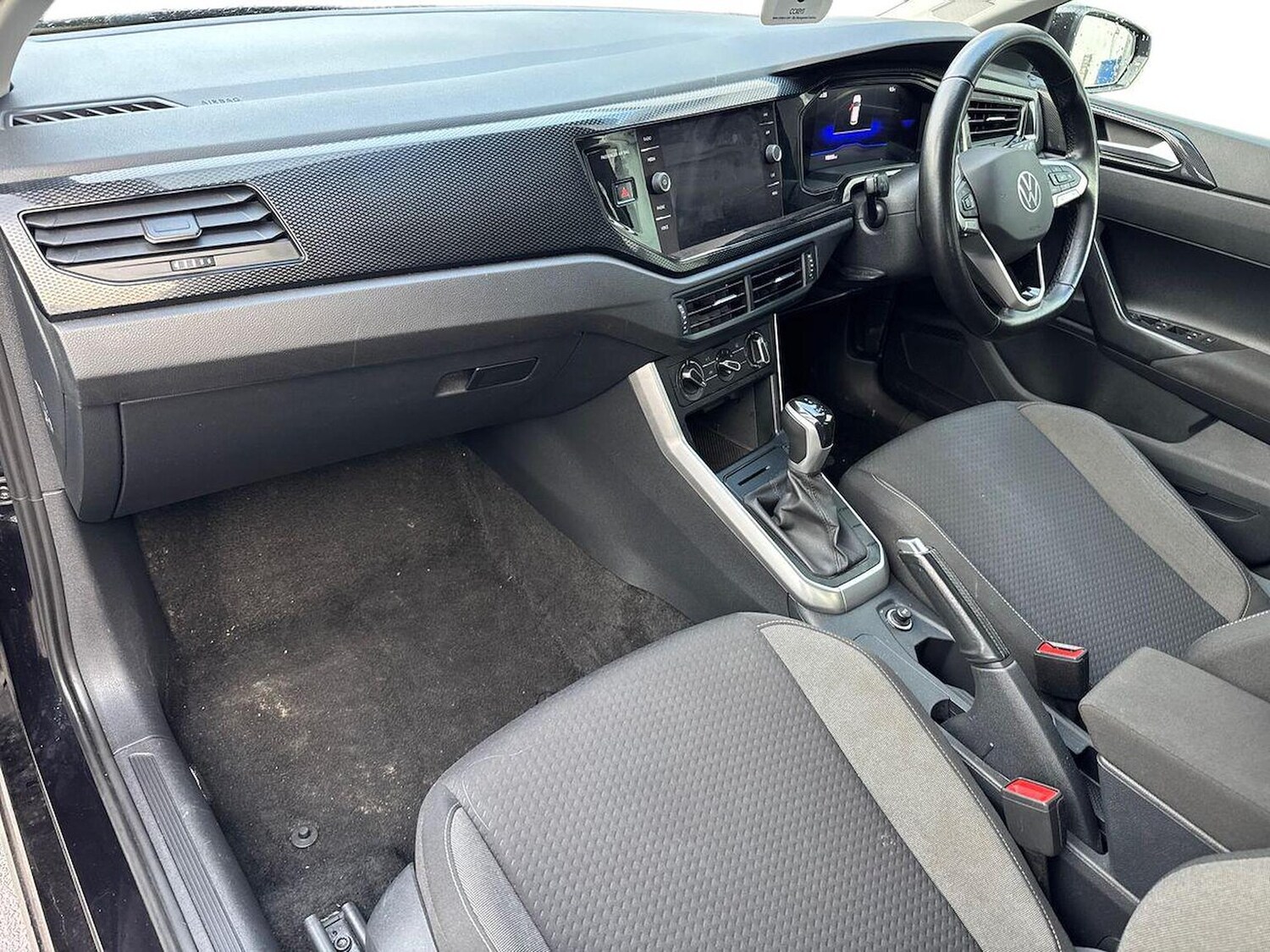 Used Volkswagen Polo 2024 for sale - 77707472: Photo 7