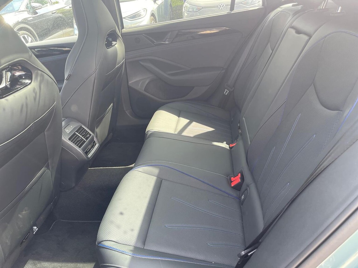 Used Volkswagen Passat 2025 for sale - 76613639: Photo 16