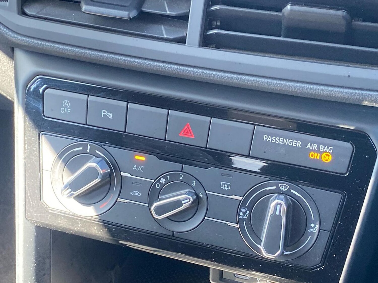 Used Volkswagen T-Cross 2023 for sale - 78194209: Photo 22