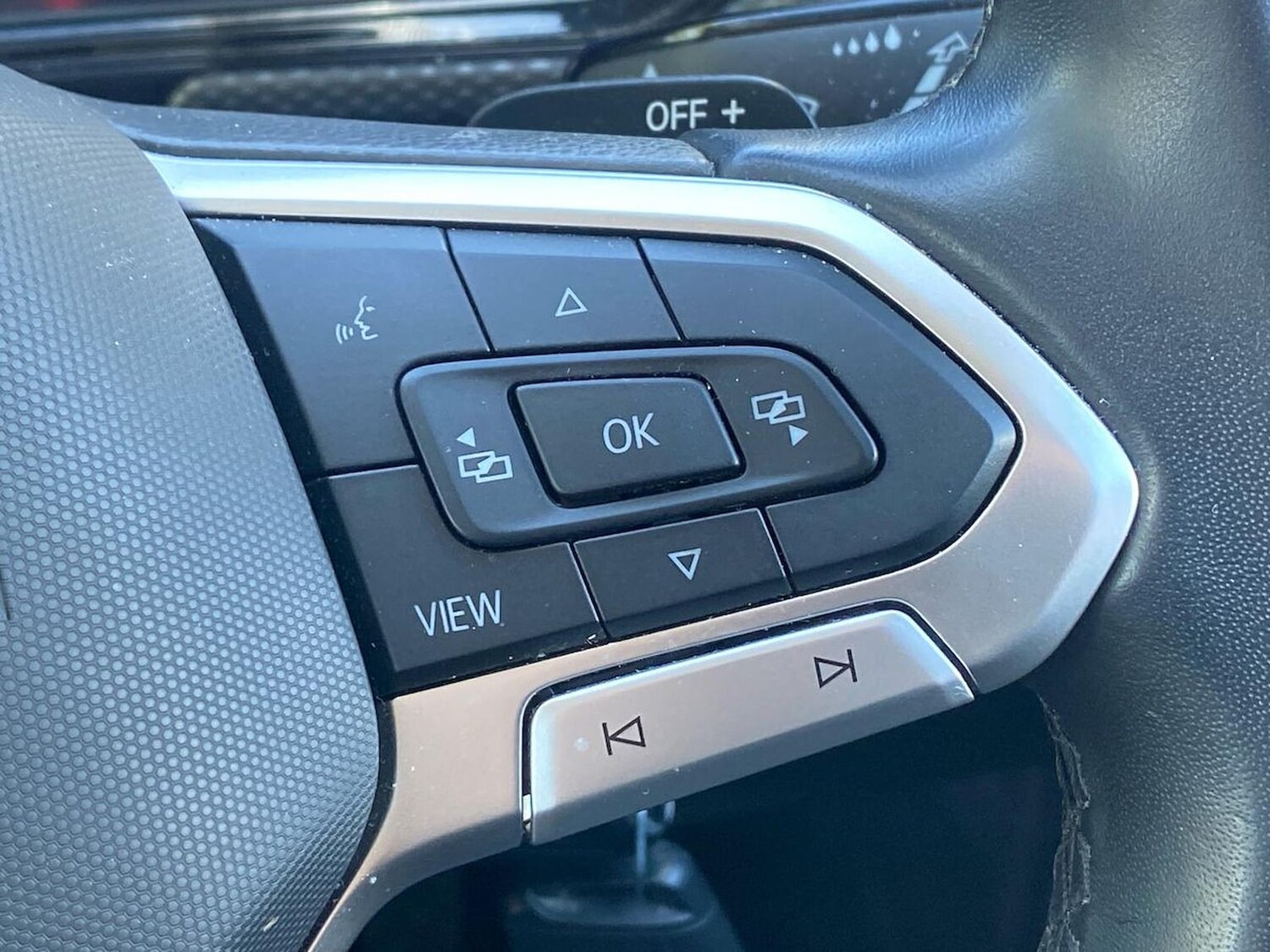 Used Volkswagen T-Cross 2023 for sale - 78194209: Photo 25