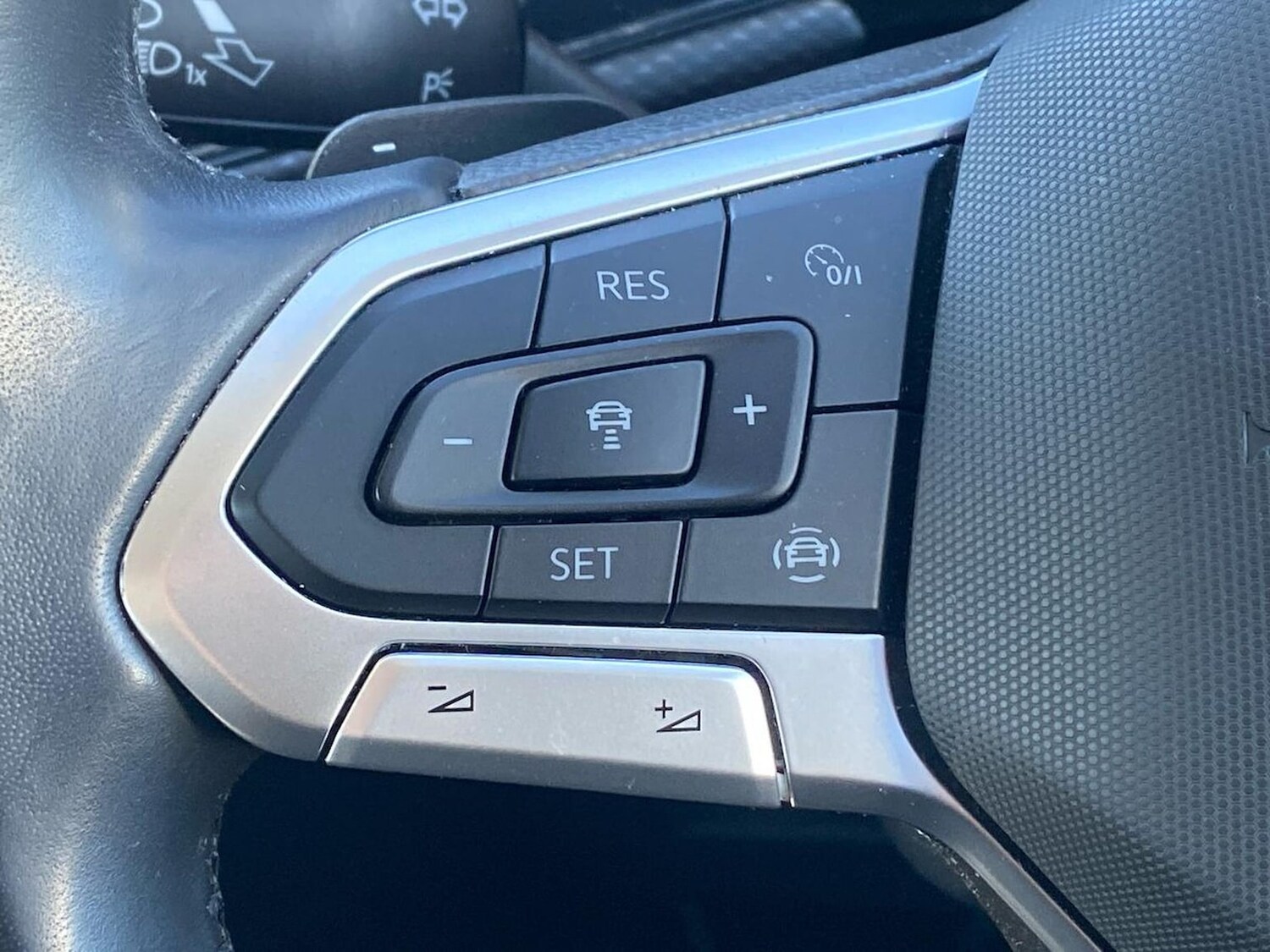 Used Volkswagen T-Cross 2023 for sale - 78194209: Photo 26