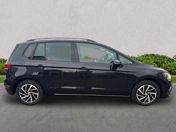 Used Volkswagen Golf SV 2019 for sale - 78340409: Photo