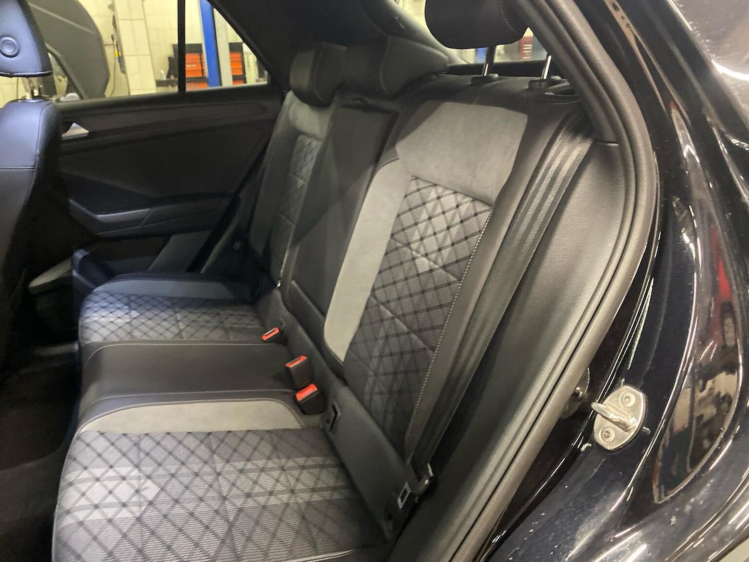 Used Volkswagen T-Roc 2022 for sale - 77023468: Photo 18