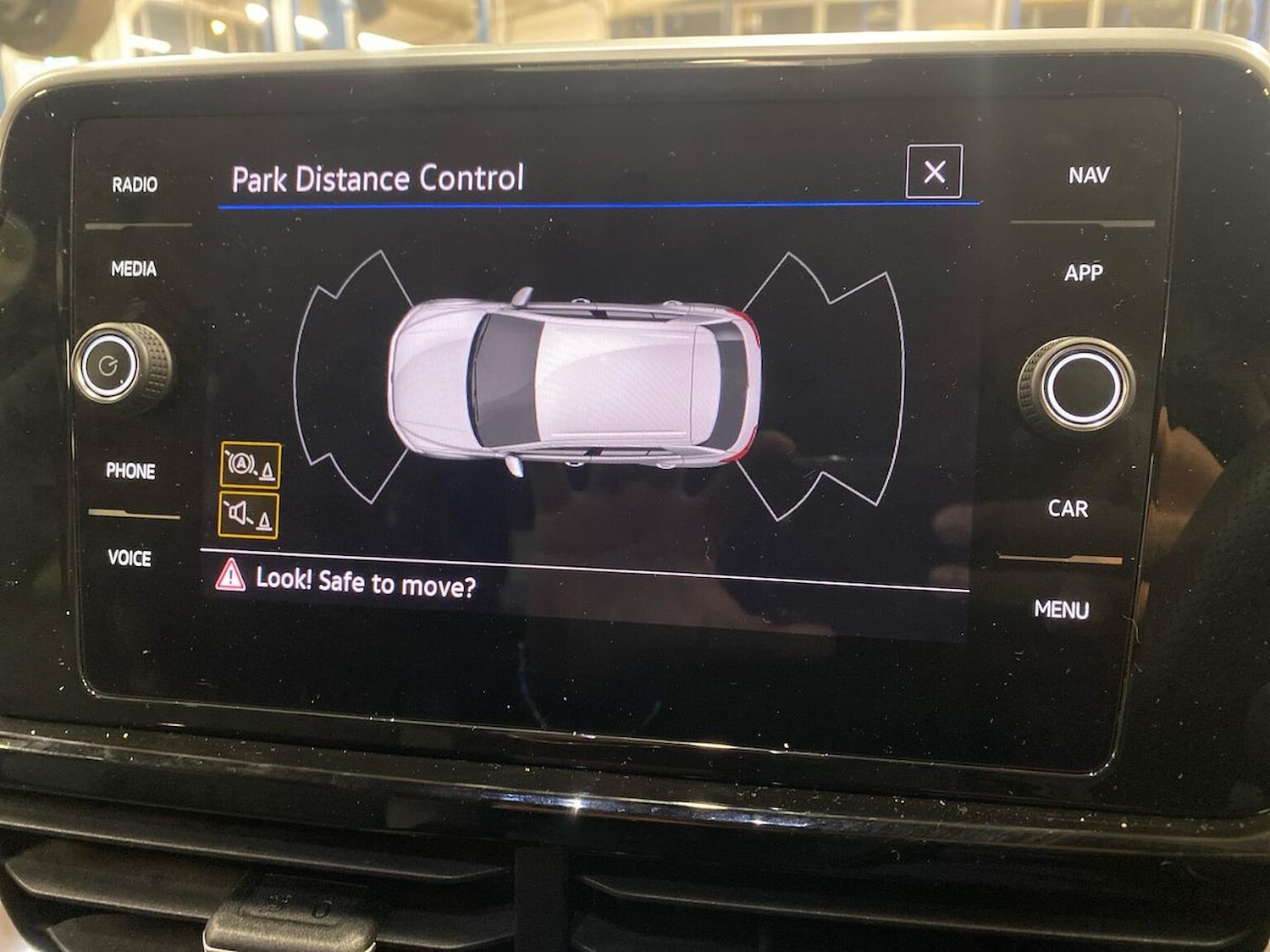 Used Volkswagen T-Roc 2022 for sale - 77023468: Photo 25