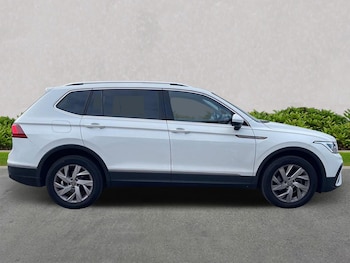 Used Volkswagen Tiguan Allspace 2023 for sale - 76019512: Photo 3