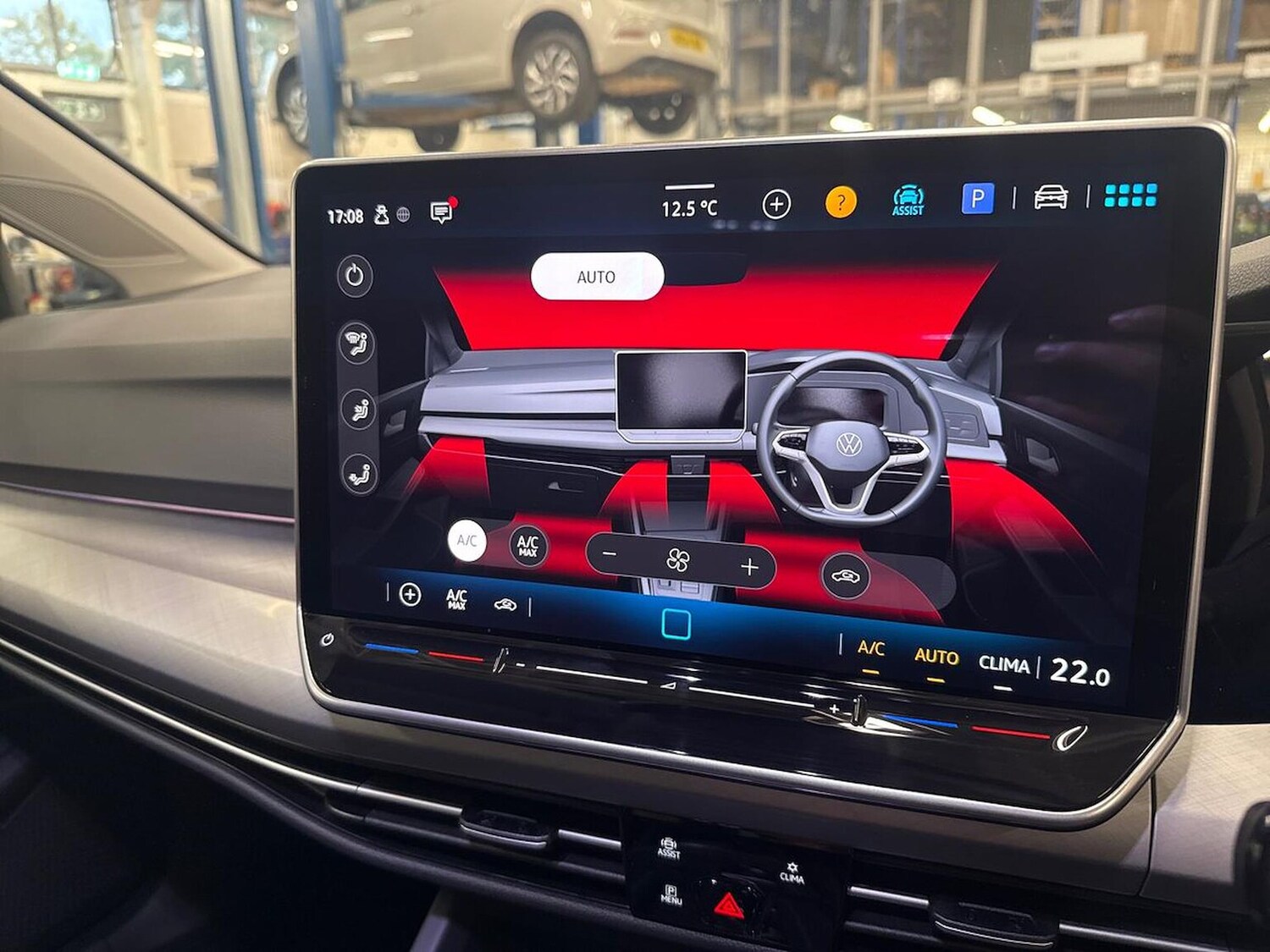 Used Volkswagen Golf 2025 for sale - 76102529: Photo 12