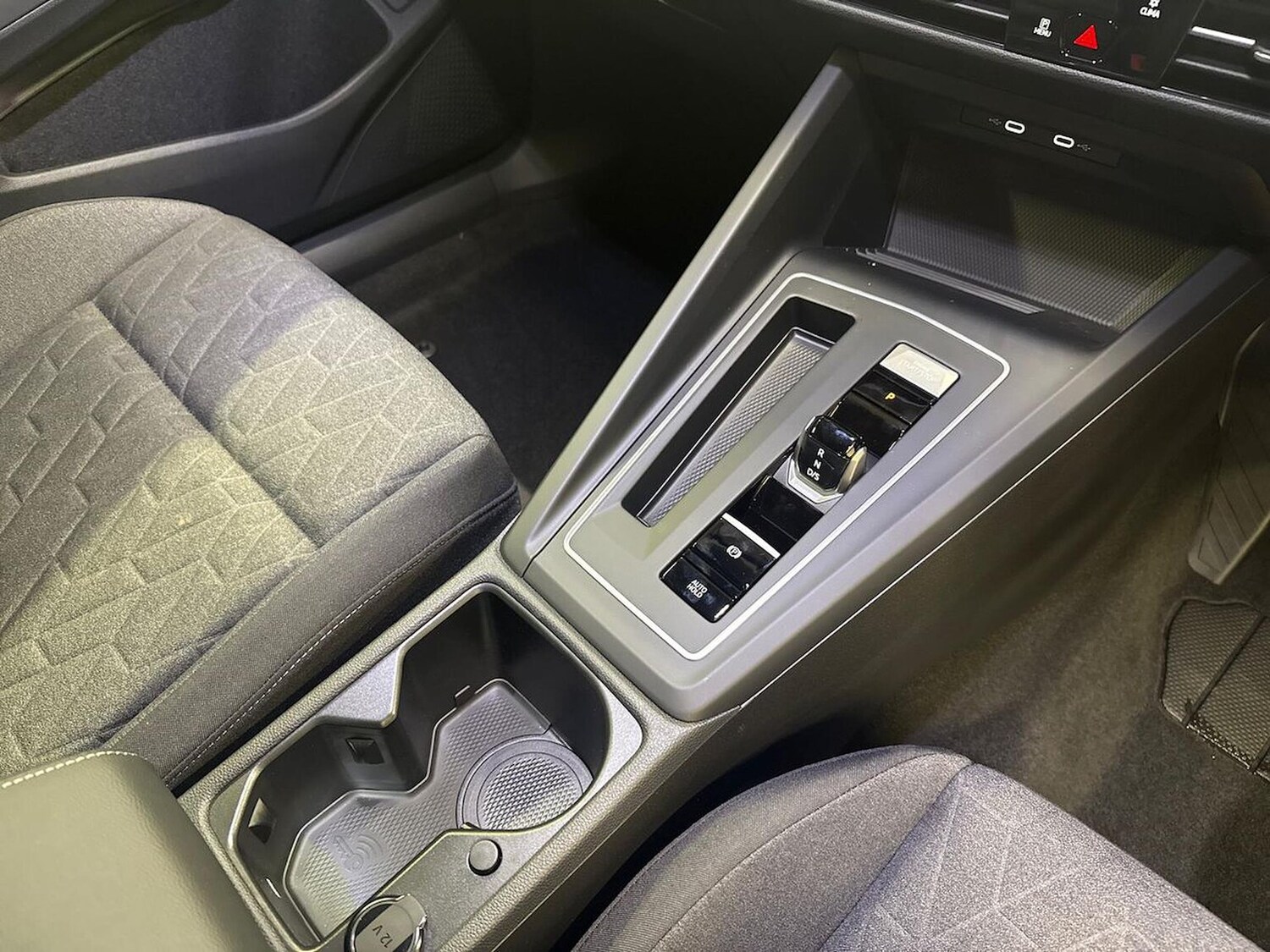 Used Volkswagen Golf 2025 for sale - 76102529: Photo 13