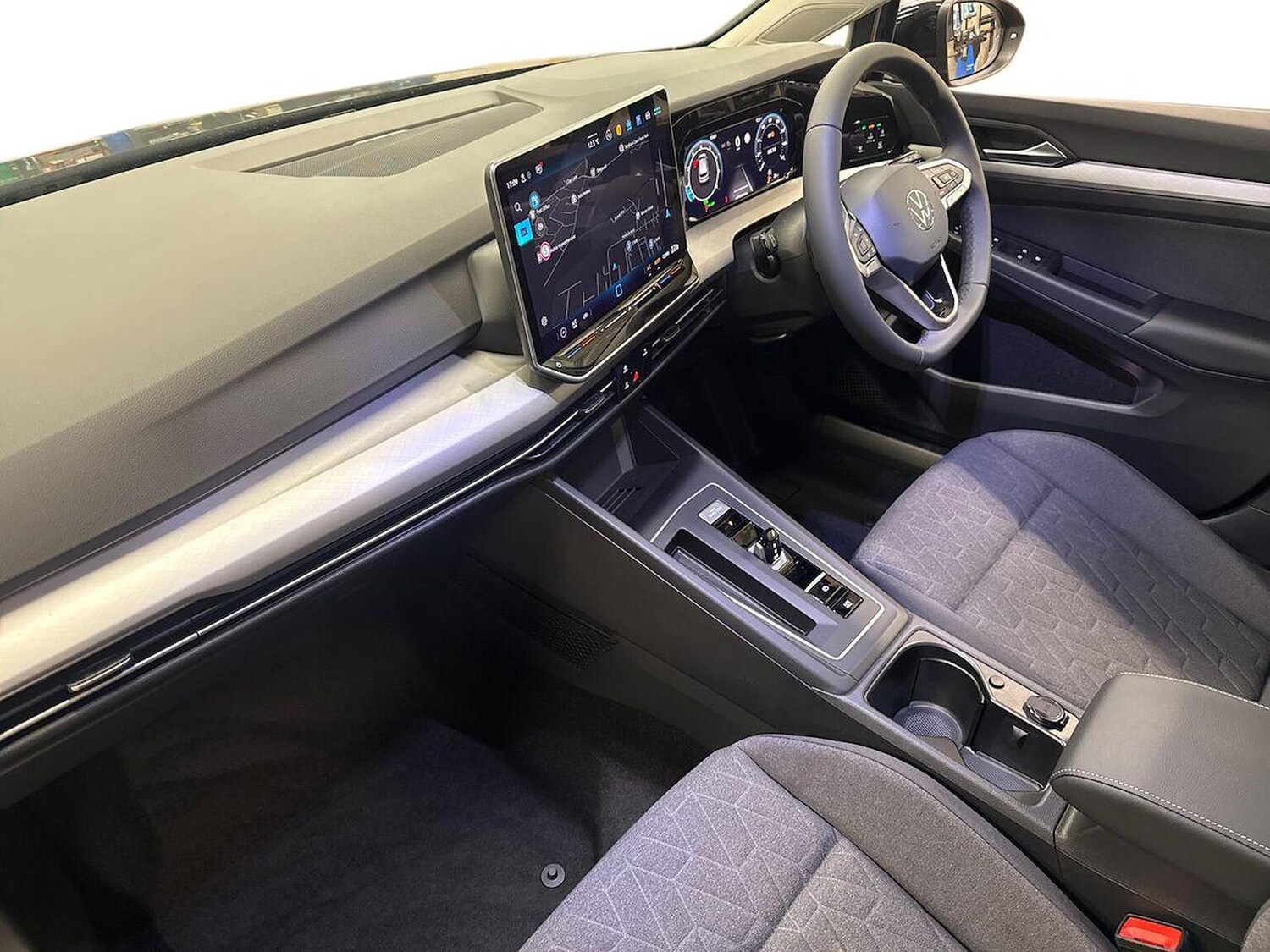 Used Volkswagen Golf 2025 for sale - 76102529: Photo 7