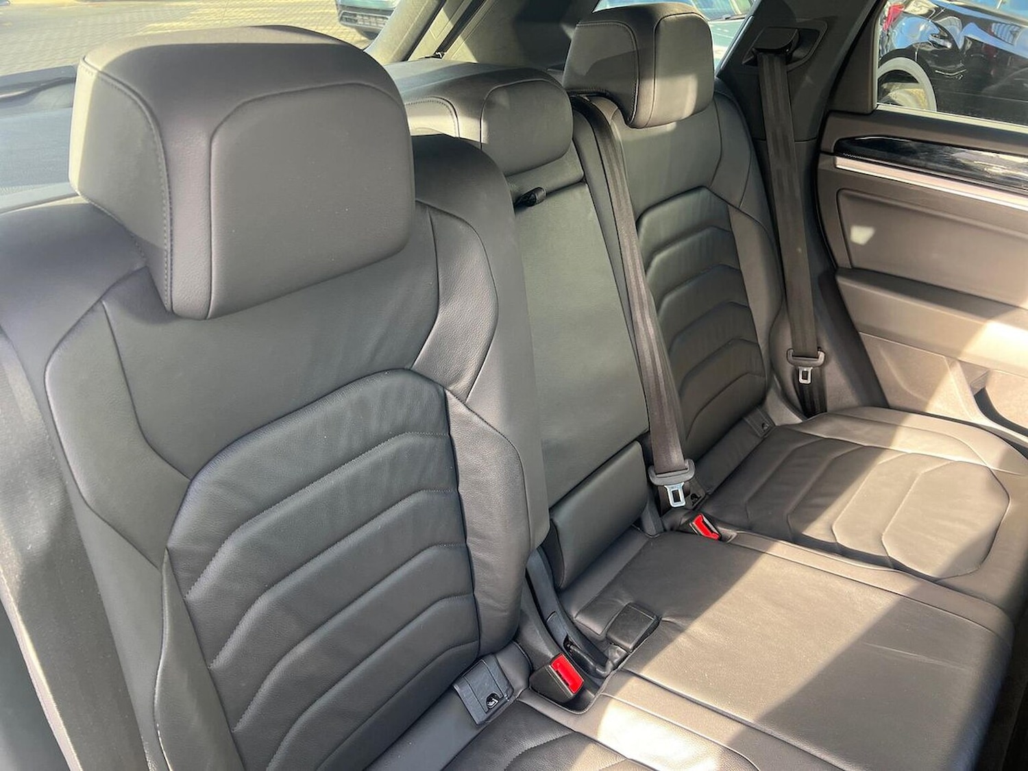 Used Volkswagen Touareg 2019 for sale - 76932275: Photo 16