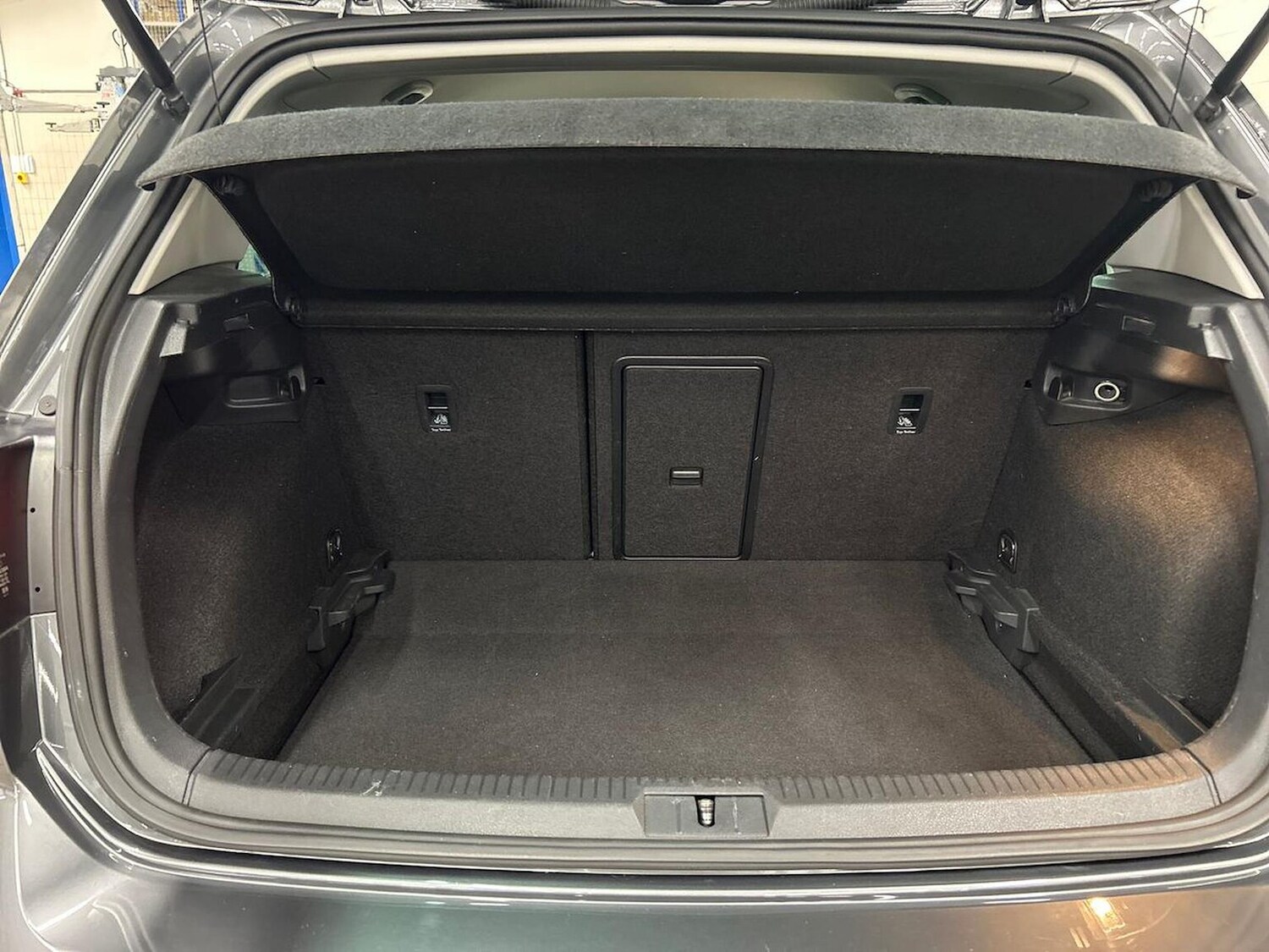 Used Volkswagen Golf 2019 for sale - 76837127: Photo 17