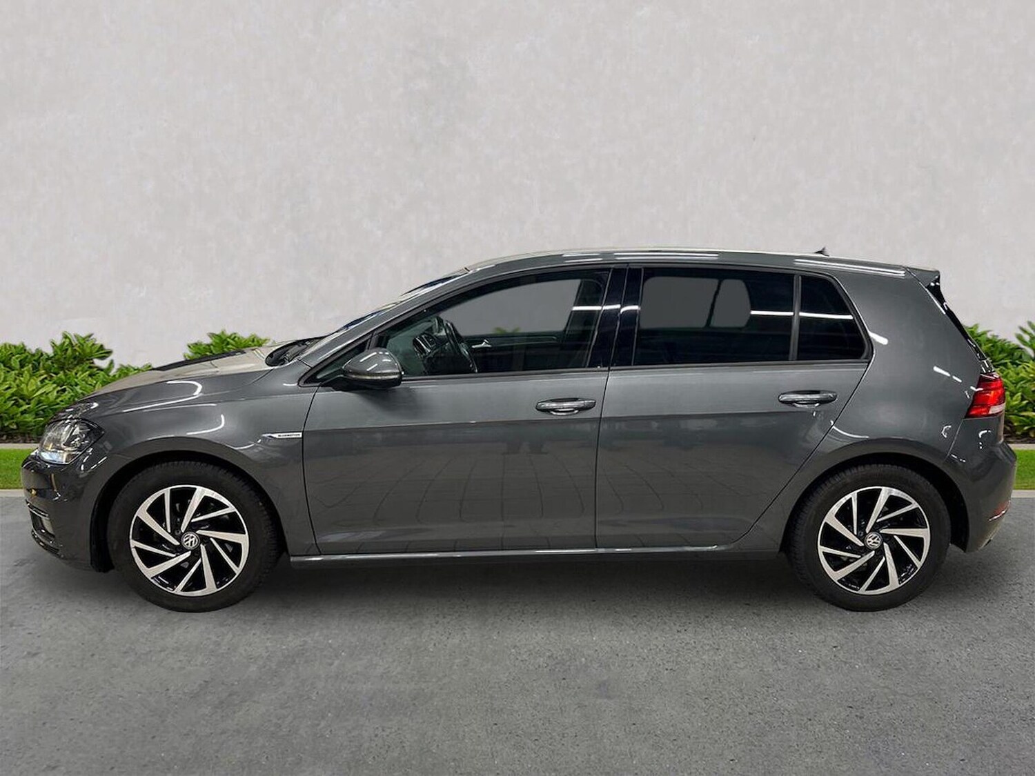 Used Volkswagen Golf 2019 for sale - 76837127: Photo 19