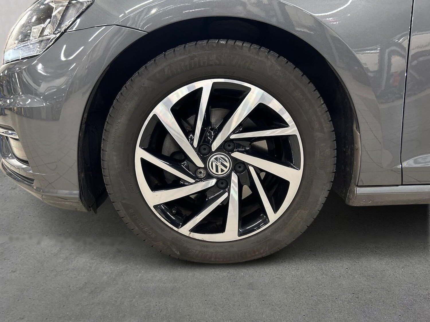 Used Volkswagen Golf 2019 for sale - 76837127: Photo 6