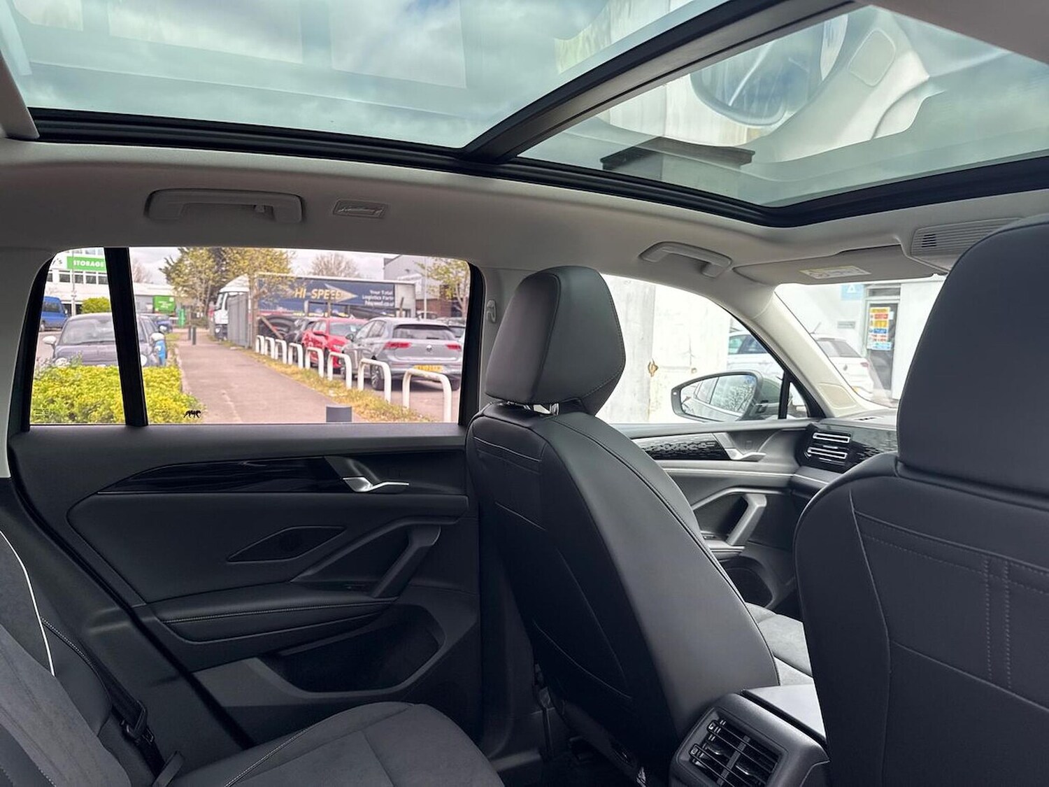 Used Volkswagen Tiguan 2026 for sale - 78194276: Photo 32