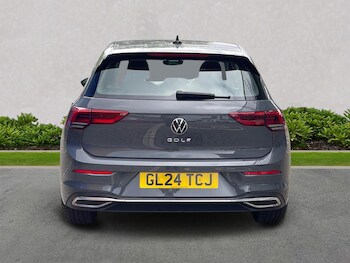 Used Volkswagen Golf 2024 for sale - 75958391: Photo