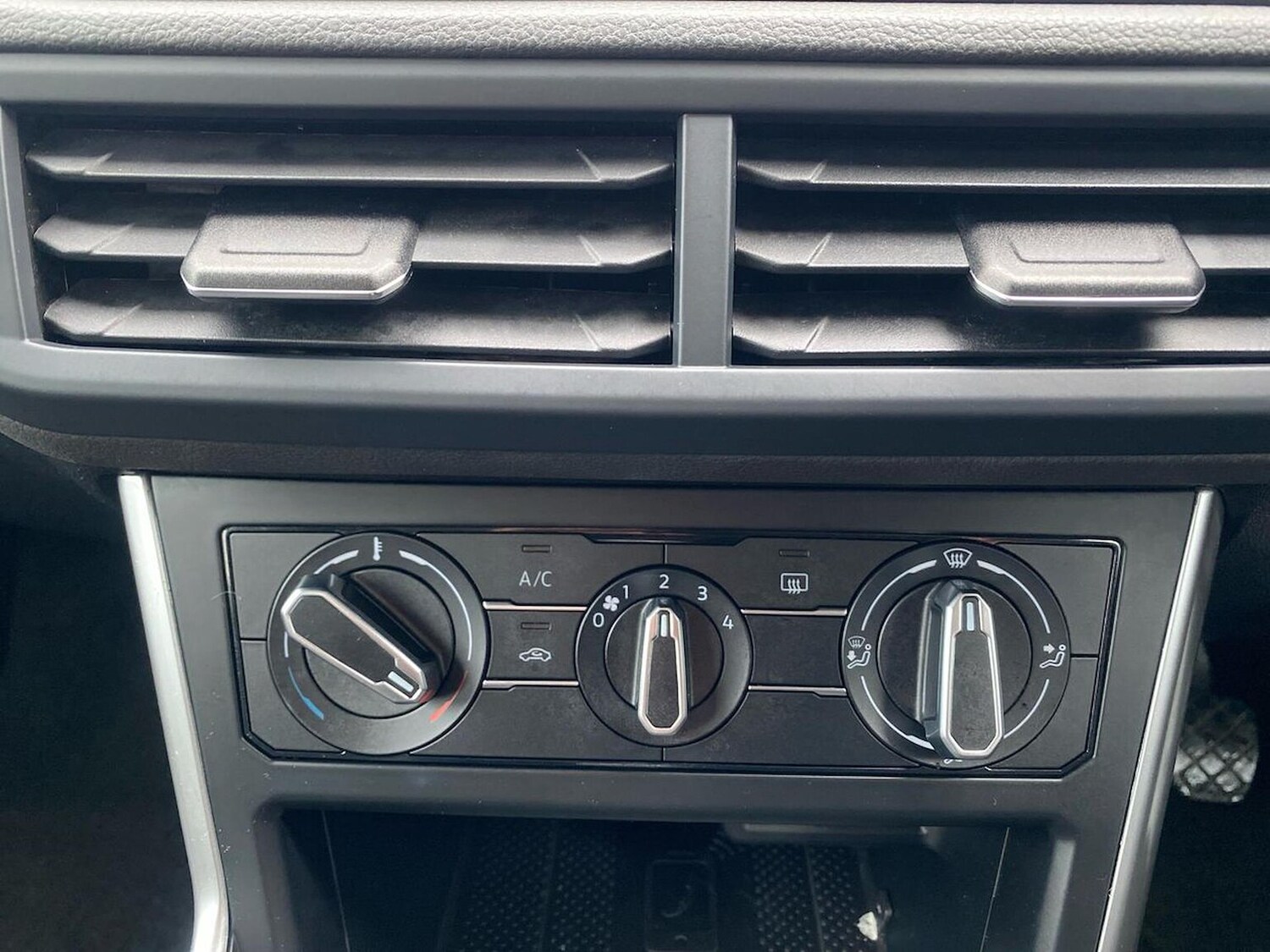 Used Volkswagen Taigo 2022 for sale - 77872108: Photo 12