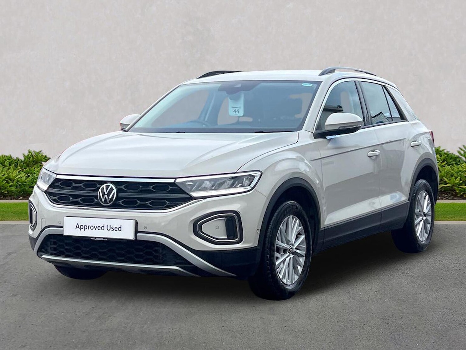 Used Volkswagen T-Roc 2023 for sale - 76770109: Photo 20