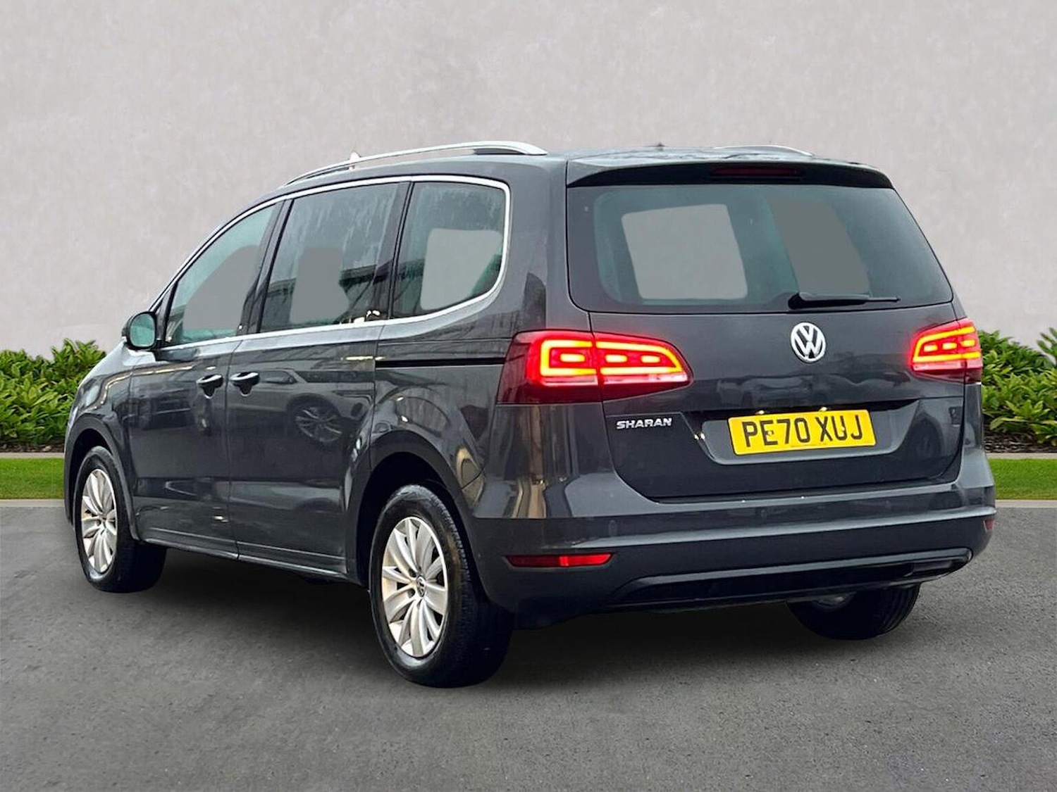 Used Volkswagen Sharan 2020 for sale - 77024209: Photo 2