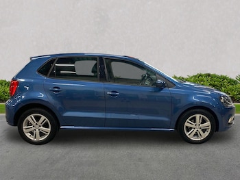 Used Volkswagen Polo 2016 for sale - 79583160: Photo