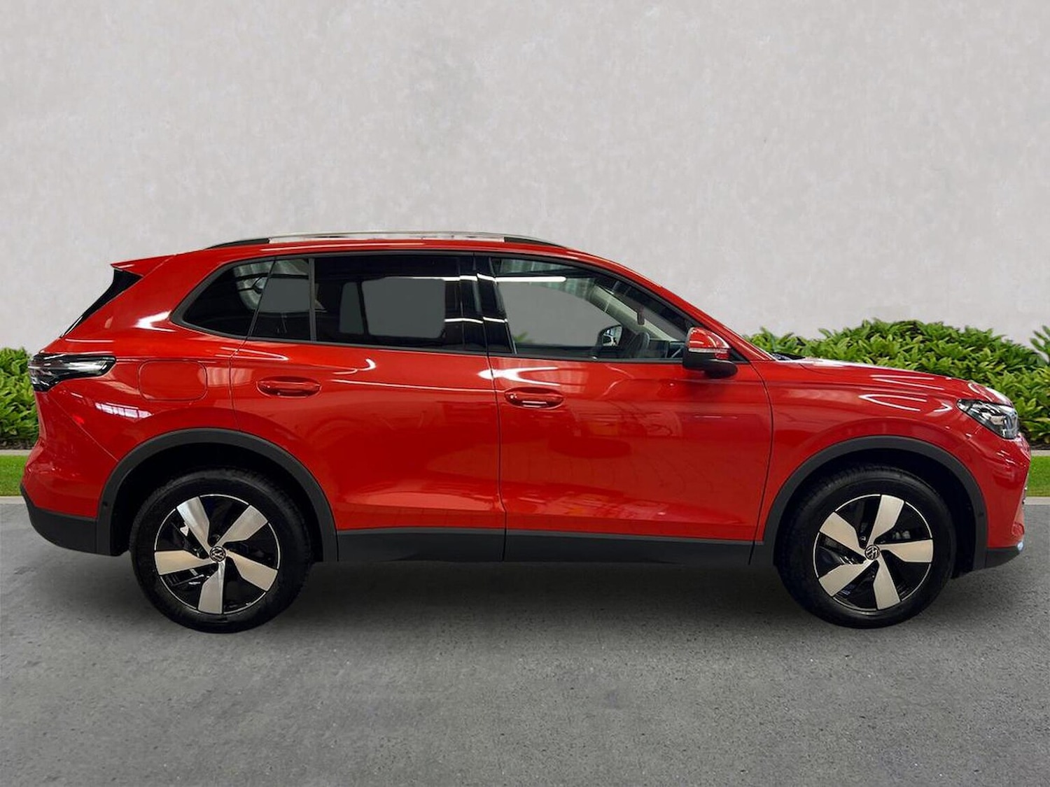 Used Volkswagen Tiguan 2025 for sale - 77487720: Photo 3