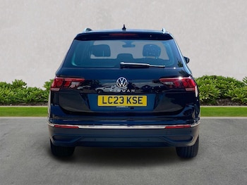 Used Volkswagen Tiguan 2023 for sale - 79228803: Photo