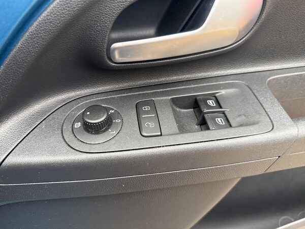 Used Volkswagen up! 2018 for sale - 76263262: Photo 21