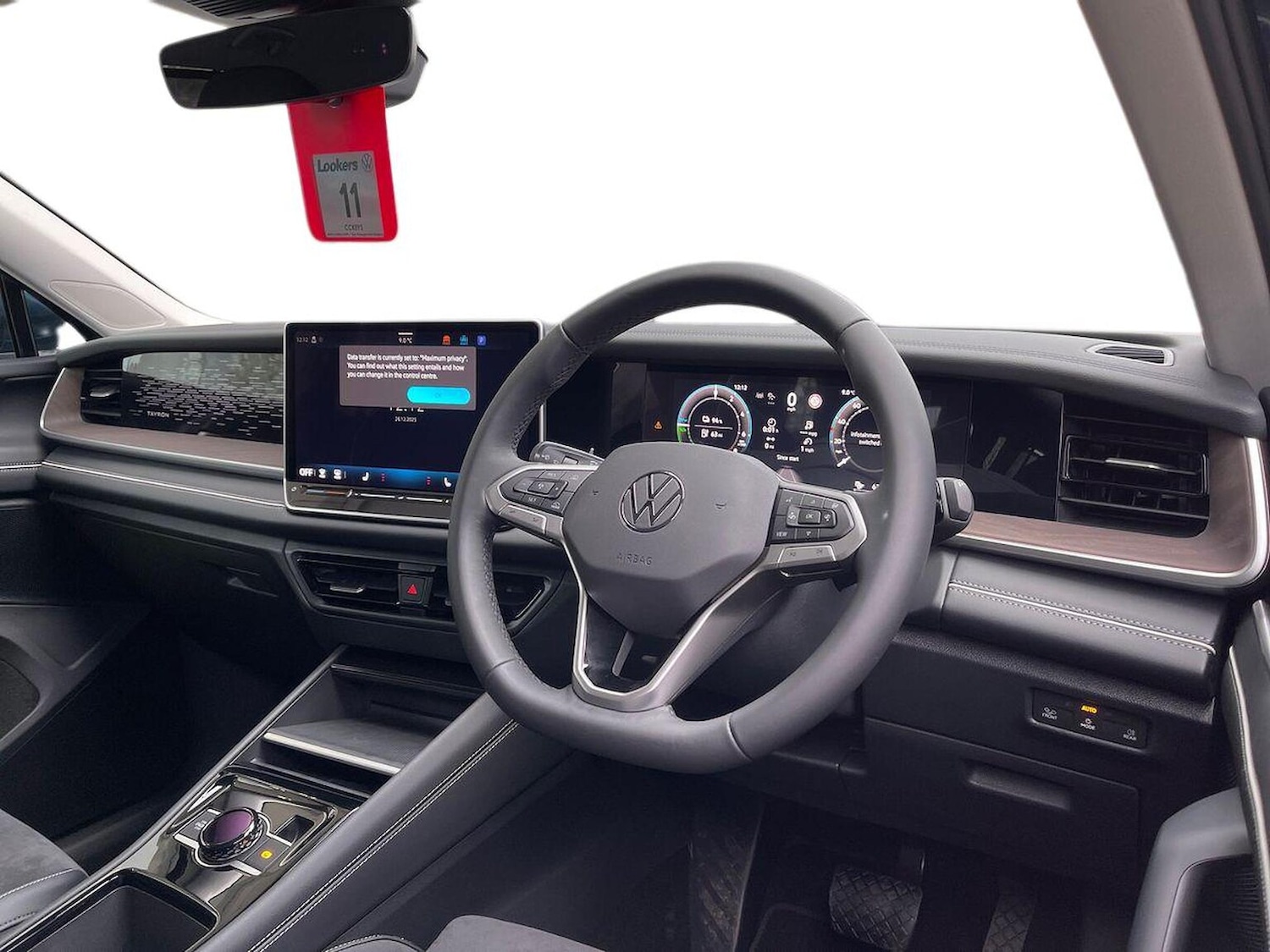 Used Volkswagen Touran 2025 for sale - 77077352: Photo 10