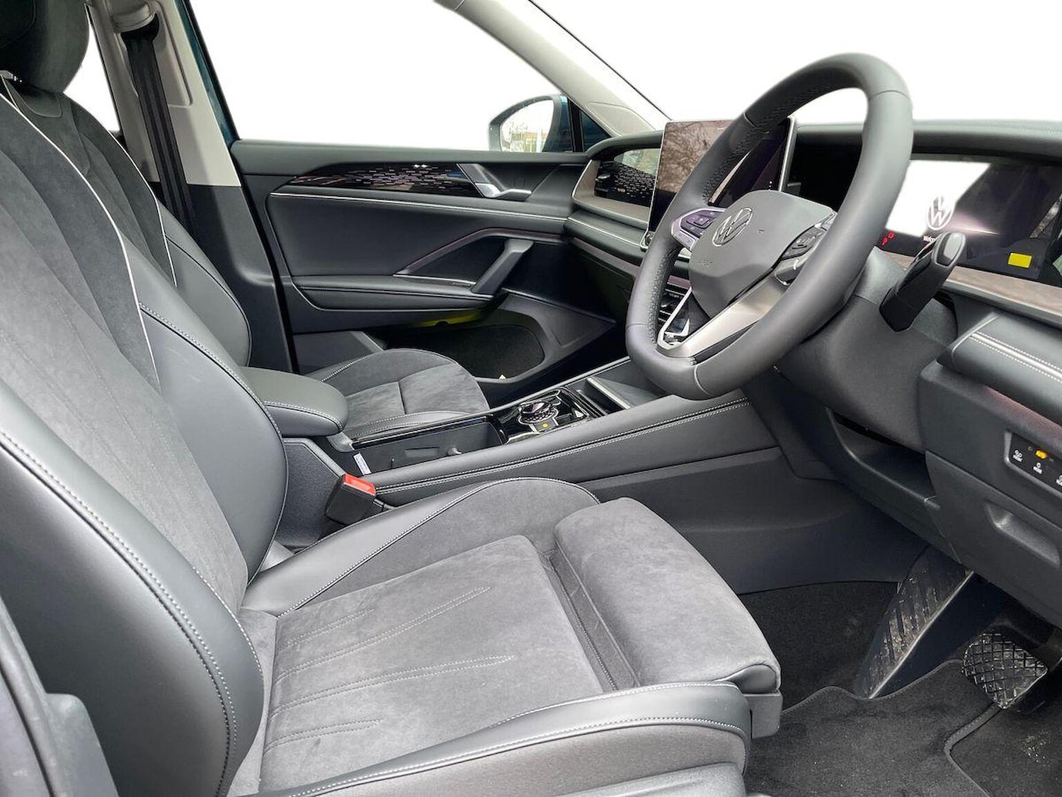 Used Volkswagen Touran 2025 for sale - 77077352: Photo 17