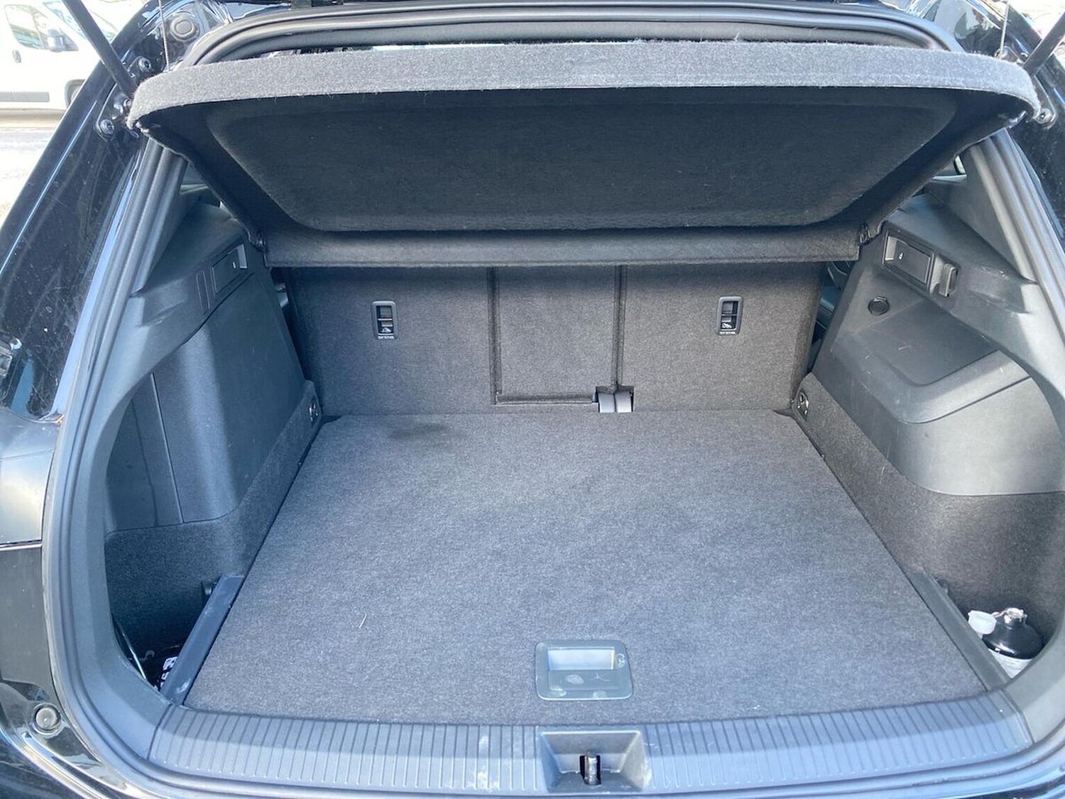 Used Volkswagen Tiguan 2025 for sale - 78193846: Photo 17