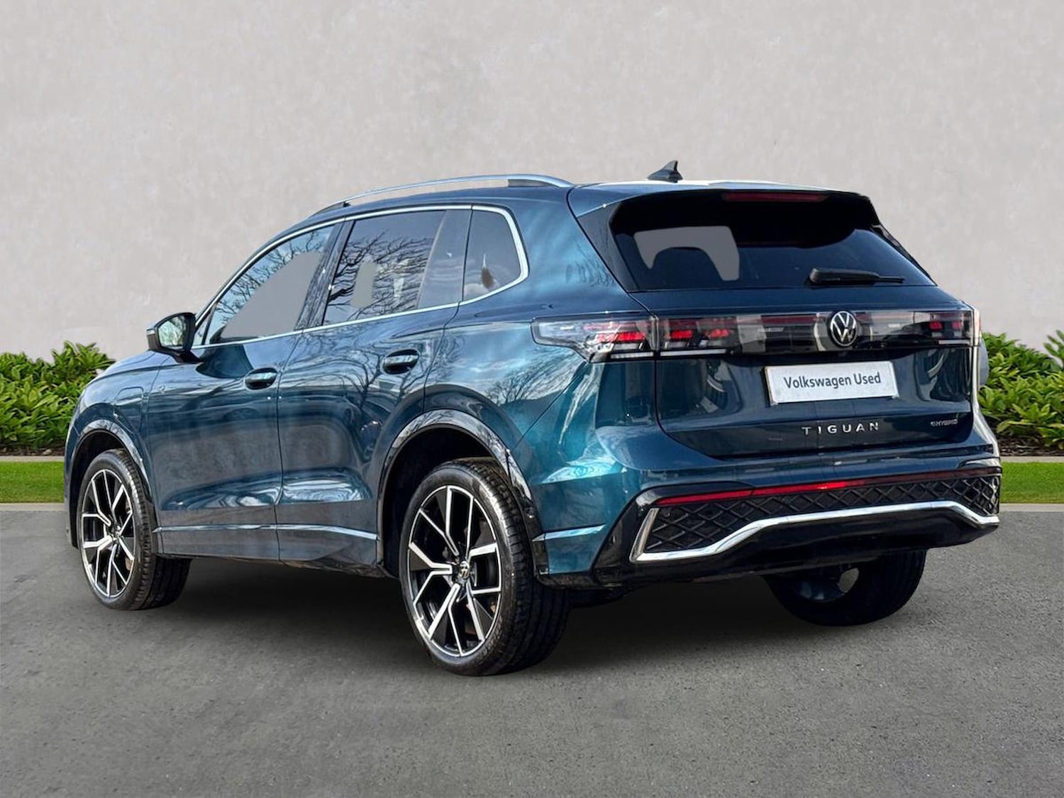 Used Volkswagen Tiguan 2025 for sale - 78193836: Photo 2